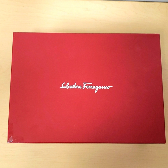 Salvatore Ferragamo Laced Shoes - Picture 10 of 11